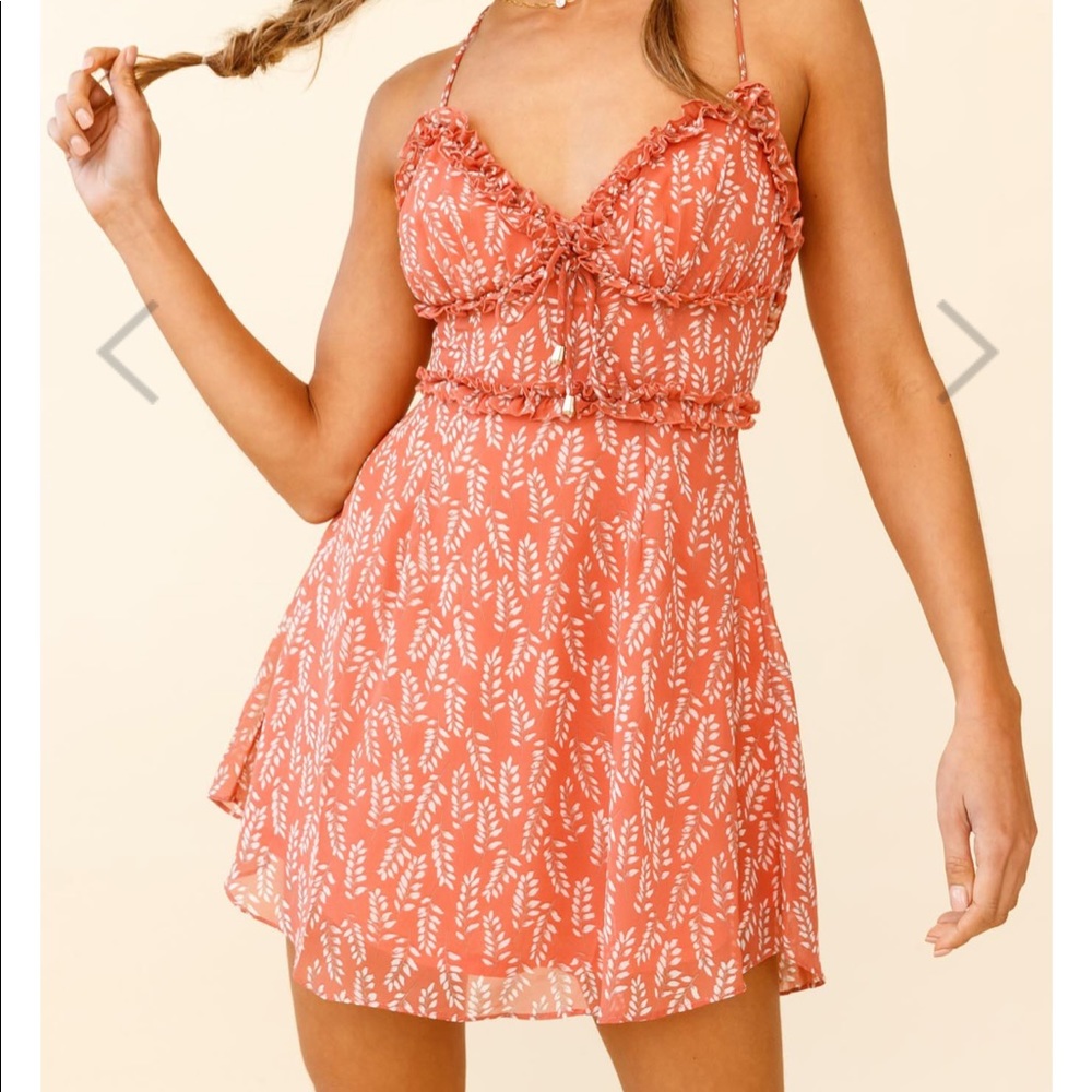 Selfie Leslie dress, size medium - Picture 5 of 10